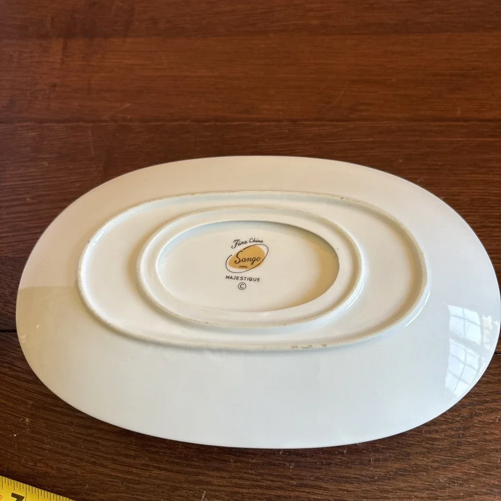 Sango Majestique Gravy/ Sauce Boat With Underplate Made In Japan‎ White